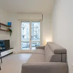 I-host - Modern 1br With Balcony Near Sempione Apartamento