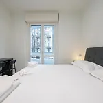 Apartamento I-host - Modern 1br With Balcony Near Sempione