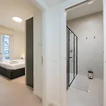 I-host - Modern 1br With Balcony Near Sempione Milão